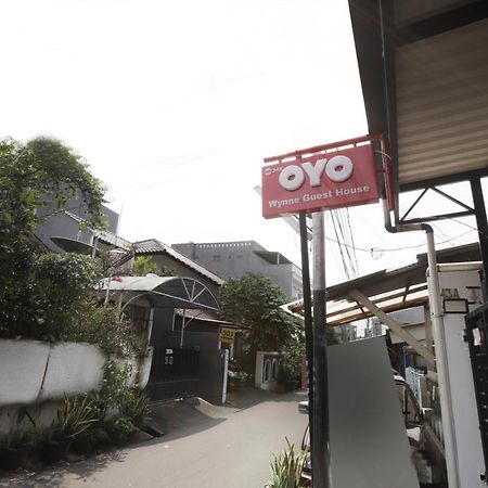 Oyo 345 Wynne Residence Jakarta Kültér fotó
