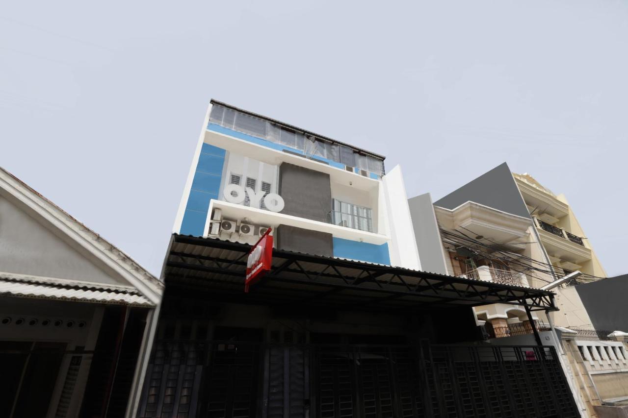 Oyo 345 Wynne Residence Jakarta Kültér fotó