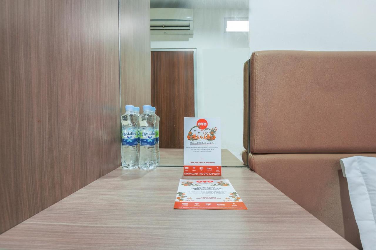 Oyo 345 Wynne Residence Jakarta Kültér fotó