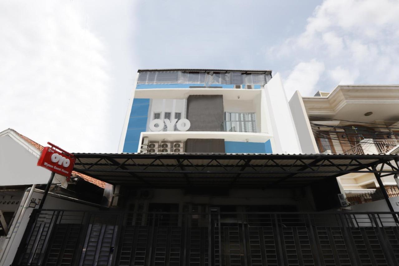Oyo 345 Wynne Residence Jakarta Kültér fotó