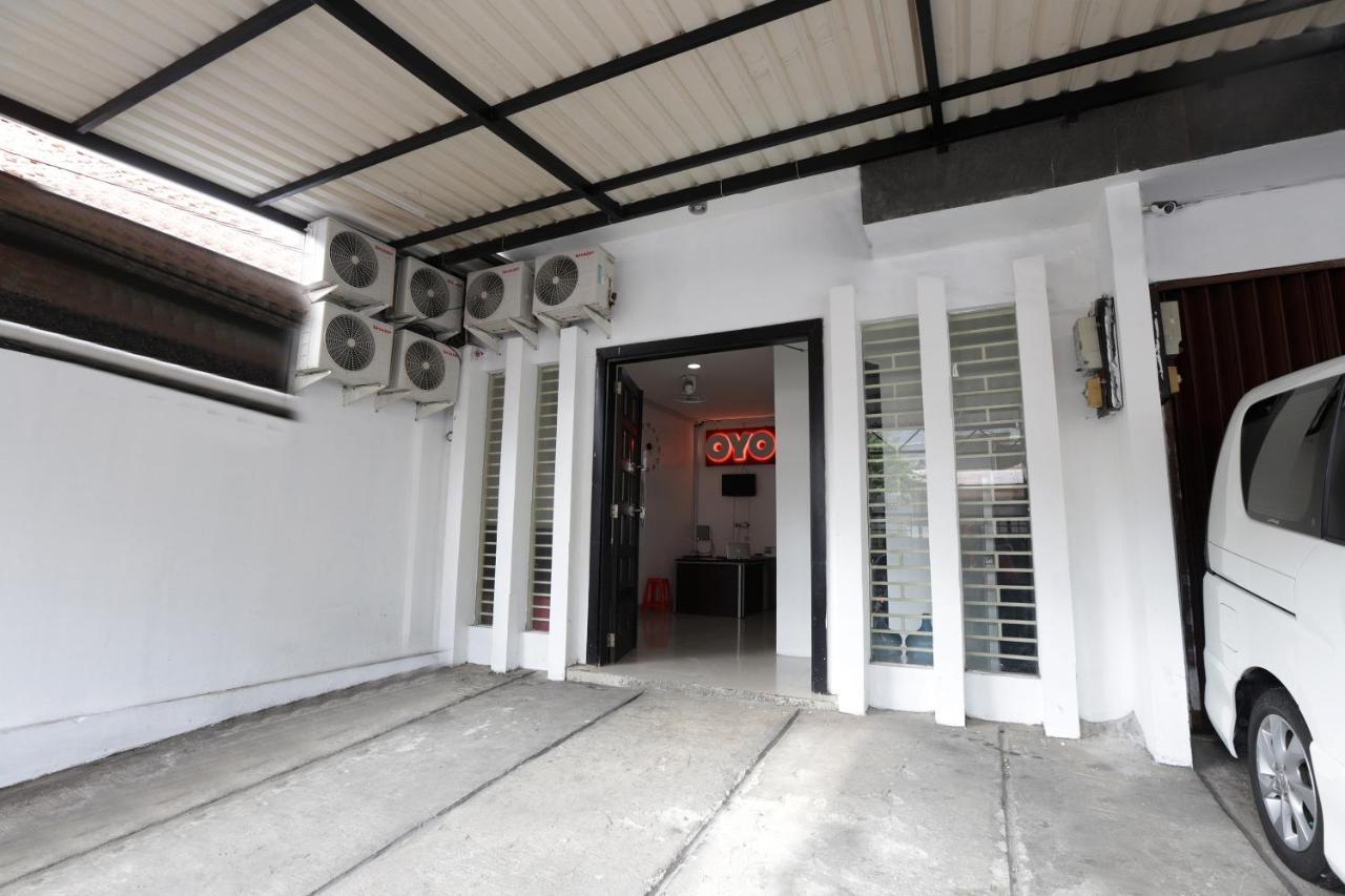 Oyo 345 Wynne Residence Jakarta Kültér fotó