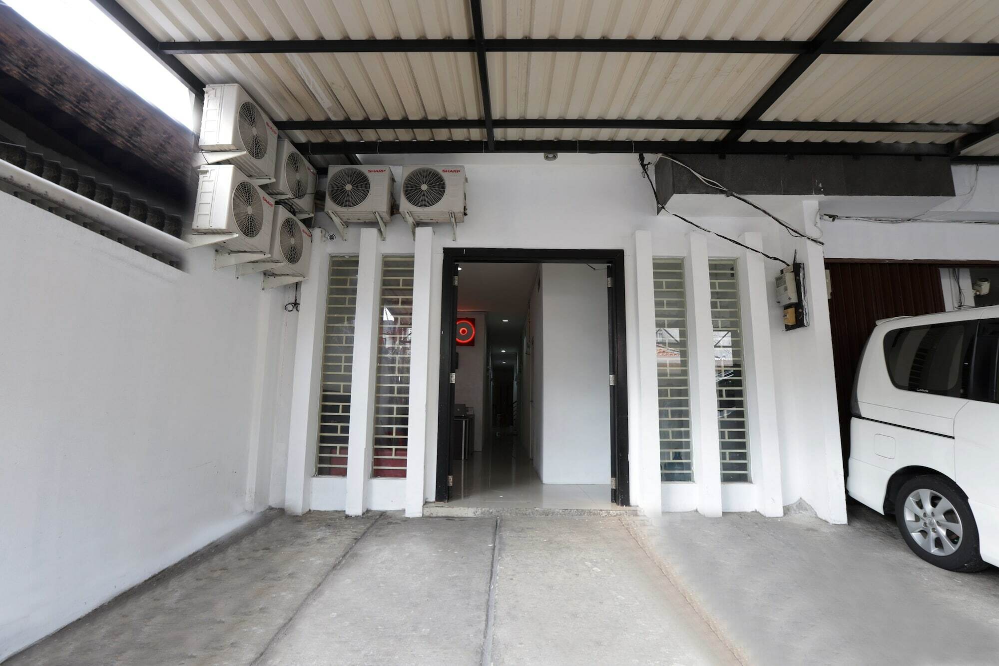 Oyo 345 Wynne Residence Jakarta Kültér fotó
