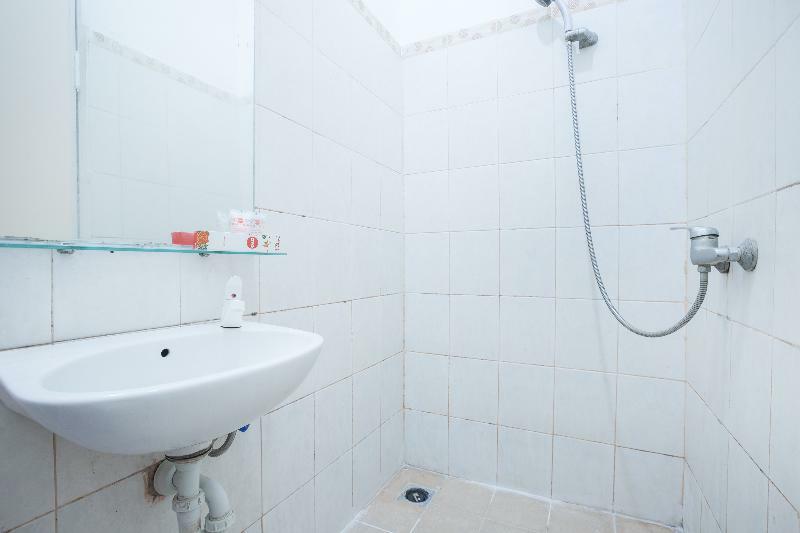 Oyo 345 Wynne Residence Jakarta Kültér fotó